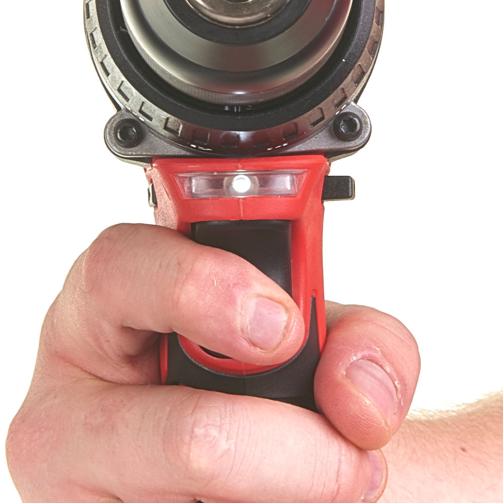 Taladro compacto percutor M18 Brushless SIN ESCOBILLAS, 82Nm, Red Lithium 5,0Ah con HD Box