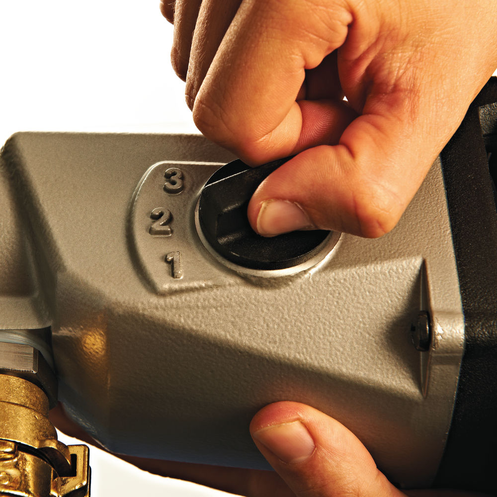Motor taladro diamante seco y húmedo 1900W, 3 velocidades, arranque suave e interruptor de seguridad. Cap máxima de 152mm